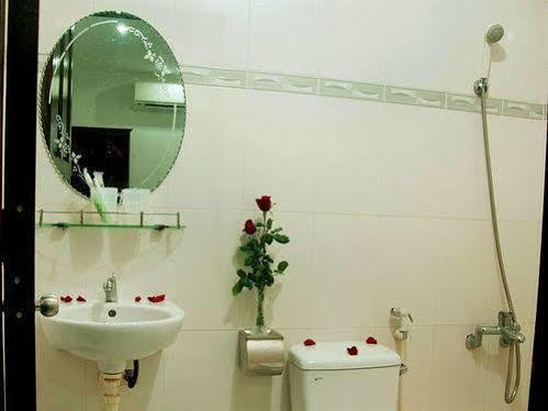 Begonia Hotel Nha Trang Zewnętrze zdjęcie